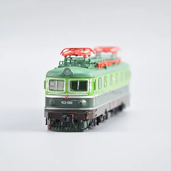 1:87 Scale Diecast Alloy Russian Locomotive Model - Image 2