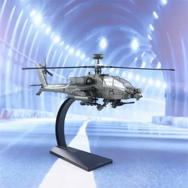 1:32 Apache Armed Diecast Helicopter Model - Image 2