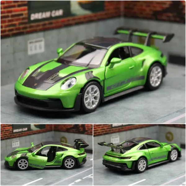 1:36 Porsche 911 GT3 RS Diecast Car Model - Image 9