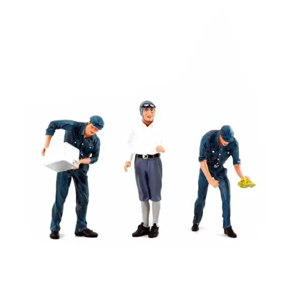 1:18 Scale Resin Repairman Model Set of 3 - Image 3