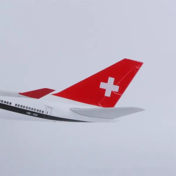 1:150 Scale Swiss Airlines B747 Model Plane - Image 5