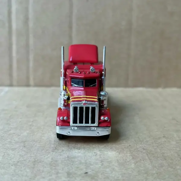 1:87 Scale HO Peterbilt 359 Truck Model - Image 3