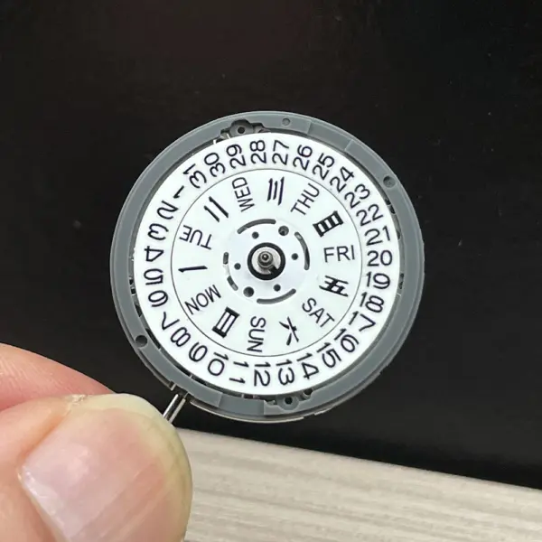 NH36A Green Blue Luminous Watch Movement - Image 3