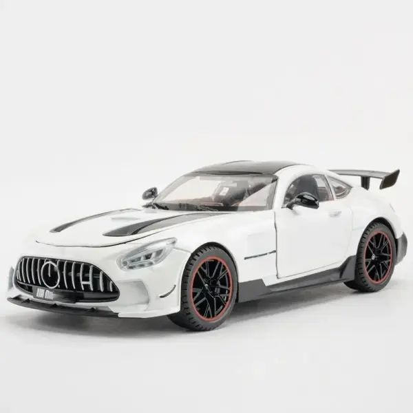 1:18 Mercedes-Benz AMG GT-R Diecast Model Car - Image 8