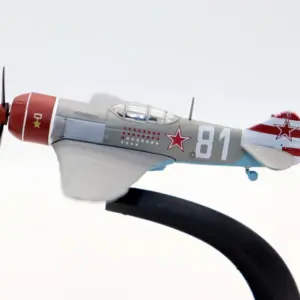 1/100 Scale USSR LA-7 Fighter Model Aircraft