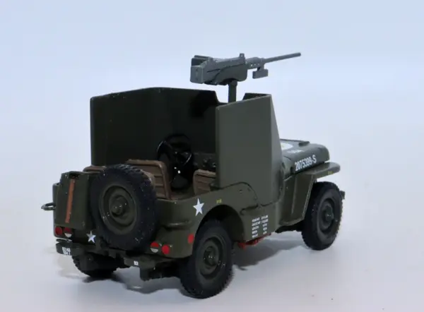 1/43 Scale Diecast 1945 Armored Jeep Model - Image 3