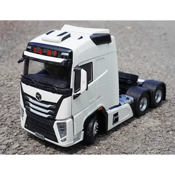 Diecast 1:24 Heavy DaYun Truck Model V9 - Image 2