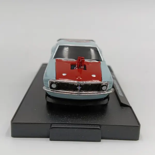 1970 Ford Mustang BOSS 429 Diecast Model 1:64 - Image 3