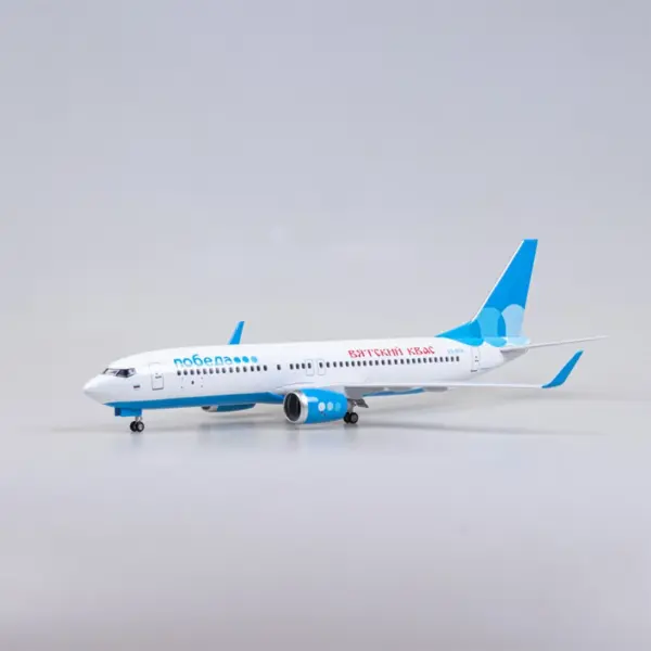 Russian Victory Airlines Boeing 737 Model Airplane - Image 3