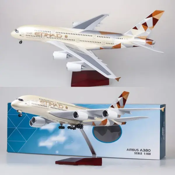 Diecast Etihad A380 Model Airplane with LED - Image 6