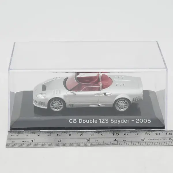Diecast Spyker C8 2005 Model Car 1:43 Scale - Image 2