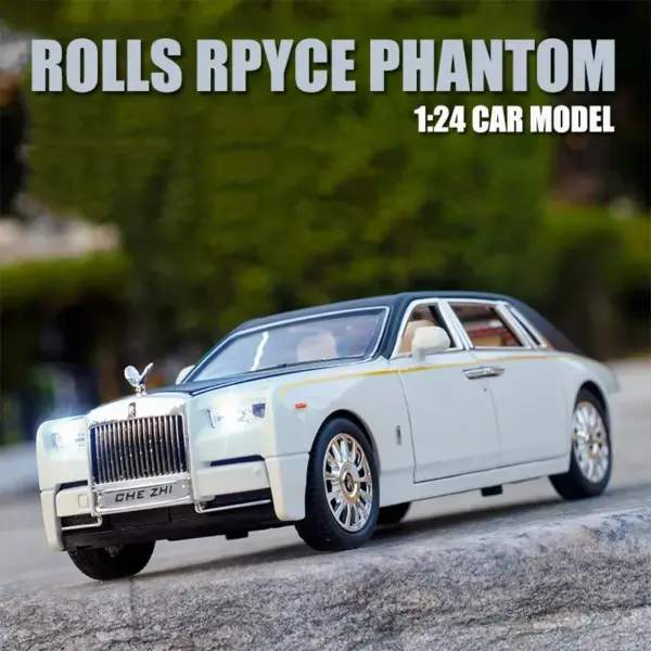 1:24 Diecast Rolls-Royce Phantom Model Car