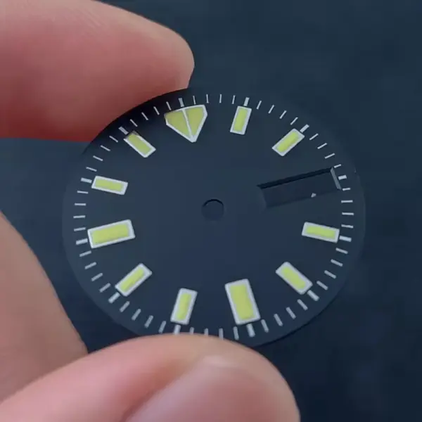28.5mm Luminous Watch Dial for NH35/NH36 - Image 4