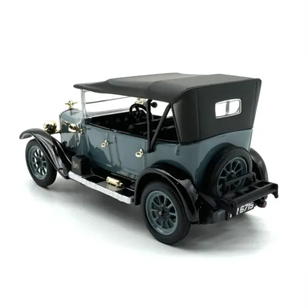 1:43 Scale Diecast Alloy Austin Vintage Car Model - Image 4