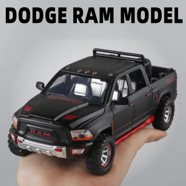 1:32 Dodge RAM Alloy Model with Sound & Lights - Image 2