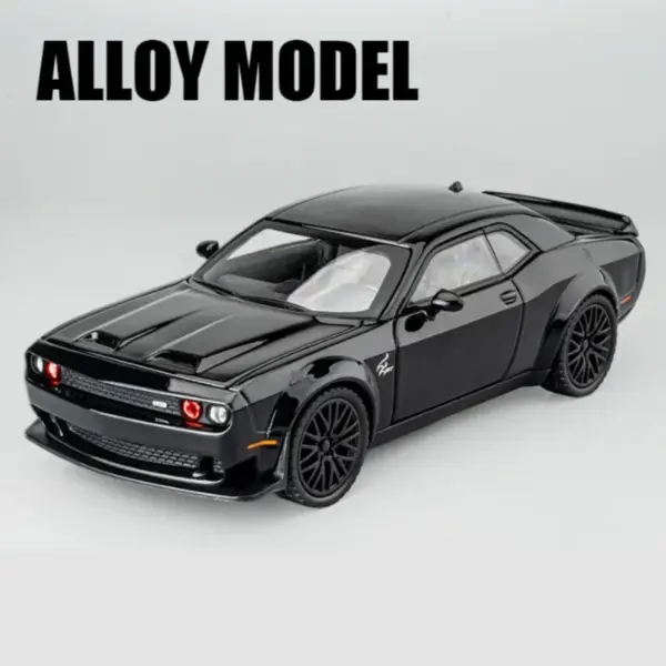 1:32 Dodge Challenger SRT Hellcat Diecast Model - Image 7