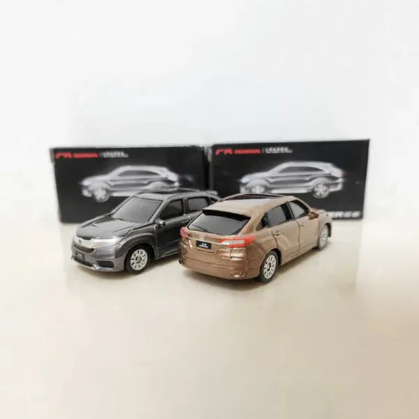 1:64 AVANCIER SUV Diecast Car Model Toy - Image 3