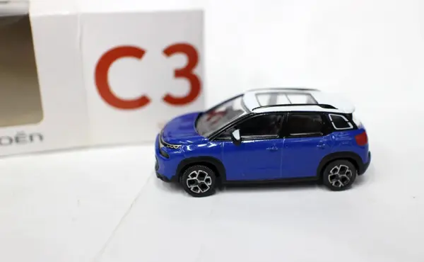 C3 Aircross 2021 Diecast Model 1/64 Scale - Image 6