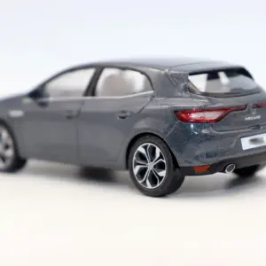Sf384043bb8ec4eb18ca6c4d25b23fc6cm