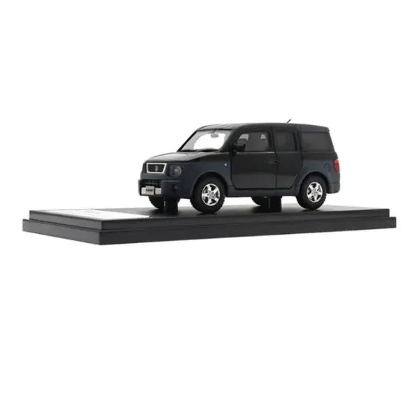 1:43 Scale Honda Element 2003 Resin Model - Image 2