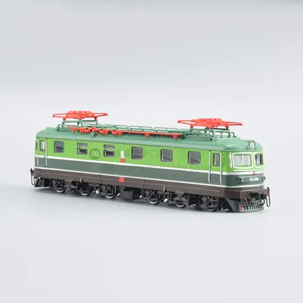 1:87 Scale Diecast Alloy Russian Locomotive Model - Image 6