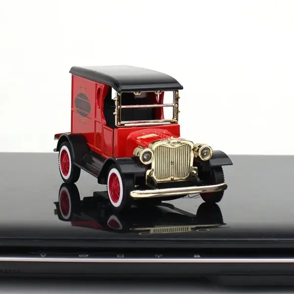 Retro Metal Ford Car Model Collectible - Image 3