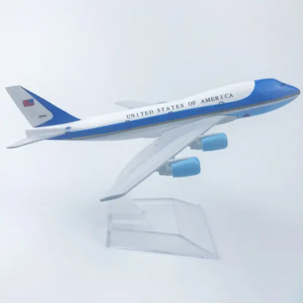 1:400 Scale Concorde Air France Model Aircraft - Image 10