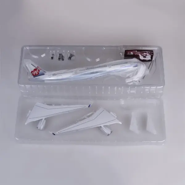Airbus A350 Taiwan Airways Diecast Model 47CM - Image 6