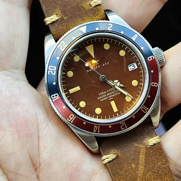 Luxury Retro Diving Watch 200M Waterproof - Image 2