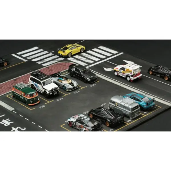 1:64 Scale Japan Street Parking Lot Mat - Image 6