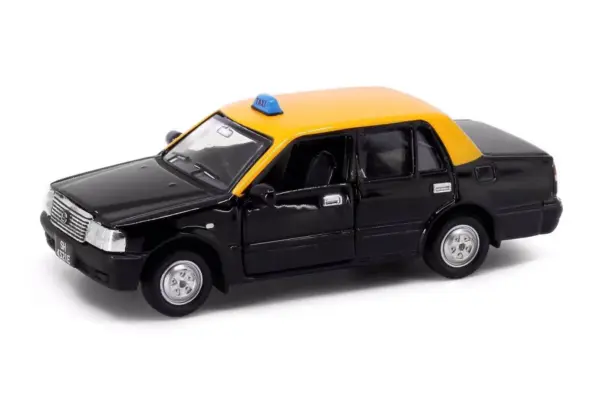1/64 Diecast Alloy Crown Comfort Taxi Model - Image 3