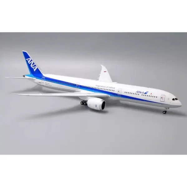 ANA Boeing 787-10 1:200 Metal Model Aircraft - Image 3