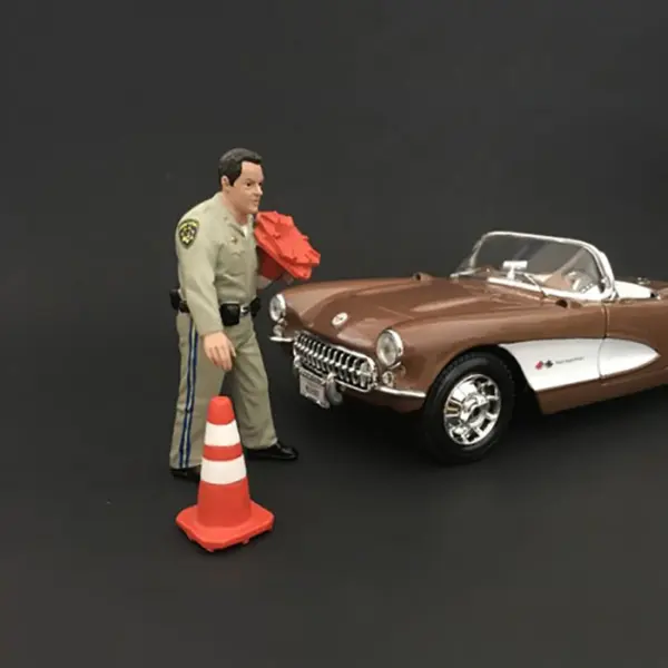 1:18 Scale Highway Patrol Action Figure Model - Image 4