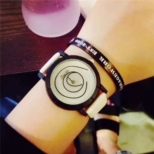 CE127 Minimalist Digital Wristwatch - Image 7