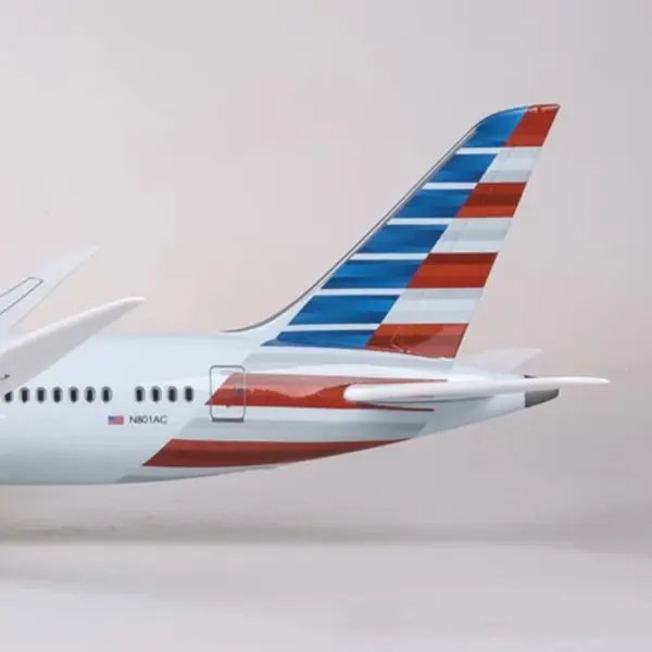 American Airlines Boeing B787 Model Airplane - Image 6