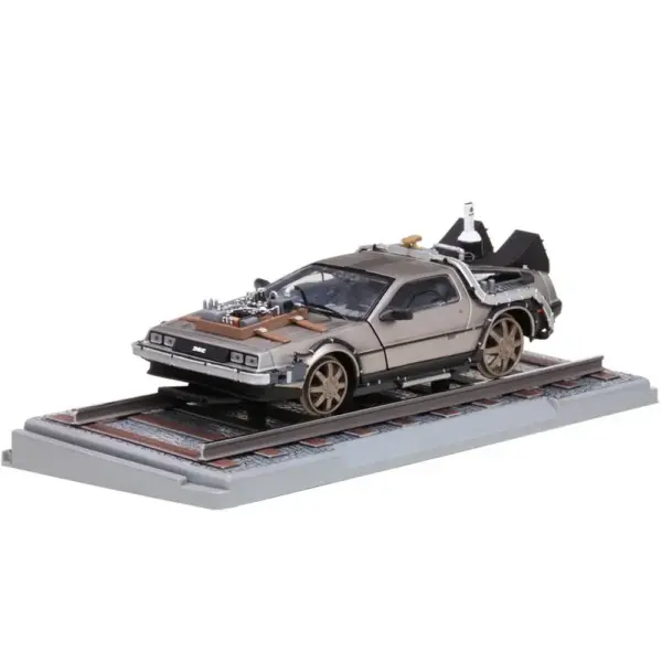 1:18 Scale DeLorean Time Machine Model DMC-12 - Image 7