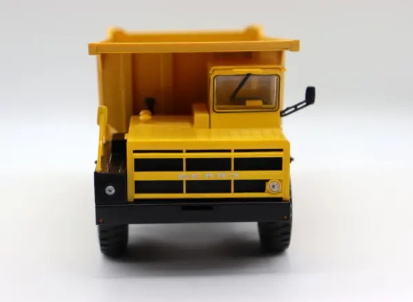 1/43 Scale Belaz 7526 Dump Truck Model - Image 2