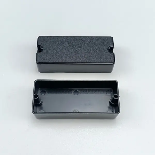 Matte Black Humbucker Cover for Electric Bass - Image 2