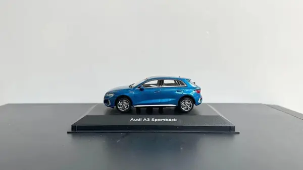 Diecast A3 Sportback 1:43 Scale Alloy Model - Image 2