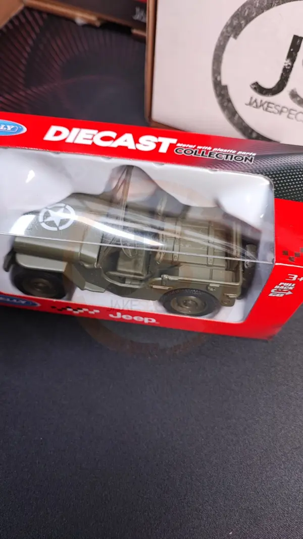 Welly Jeep Willys Scale Model with Rubber Tires - Image 6