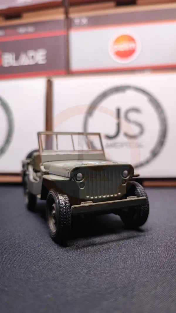Welly Jeep Willys Scale Model with Rubber Tires - Image 8