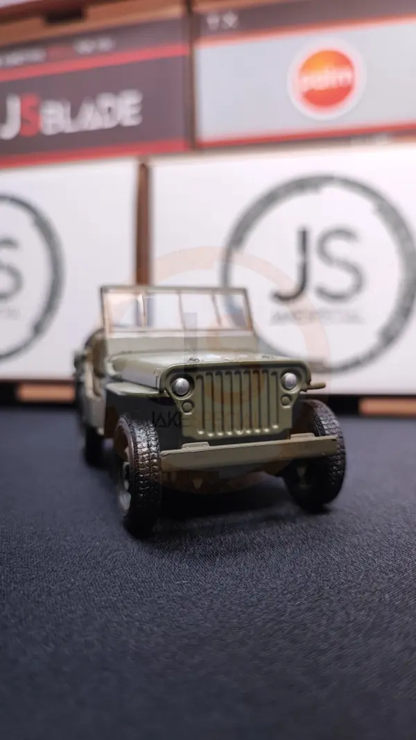 Welly Jeep Willys Scale Model with Rubber Tires - Image 22