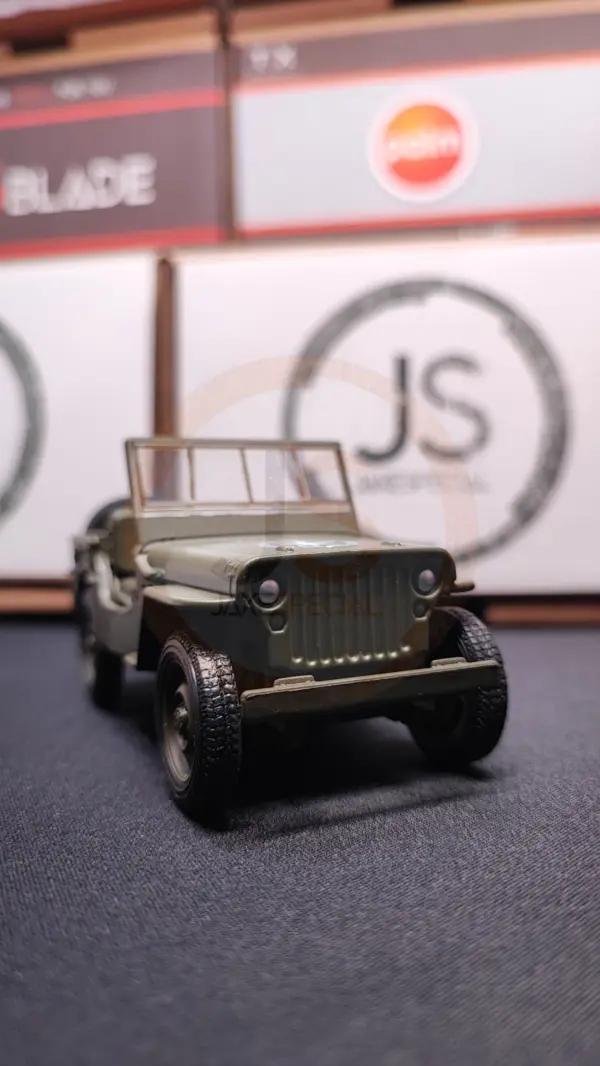 Welly Jeep Willys Scale Model with Rubber Tires - Image 33
