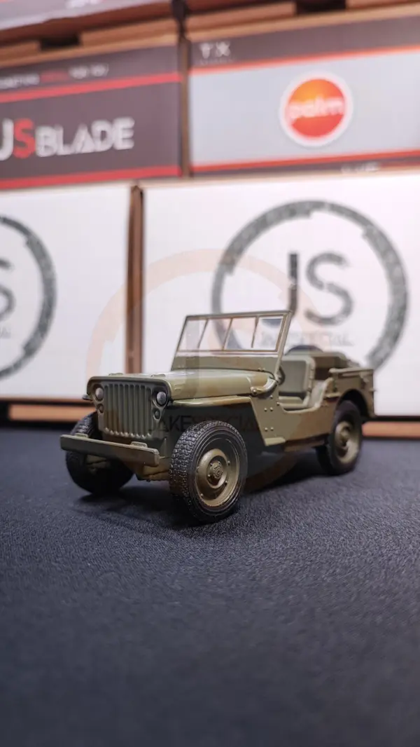 Welly Jeep Willys Scale Model with Rubber Tires - Image 12