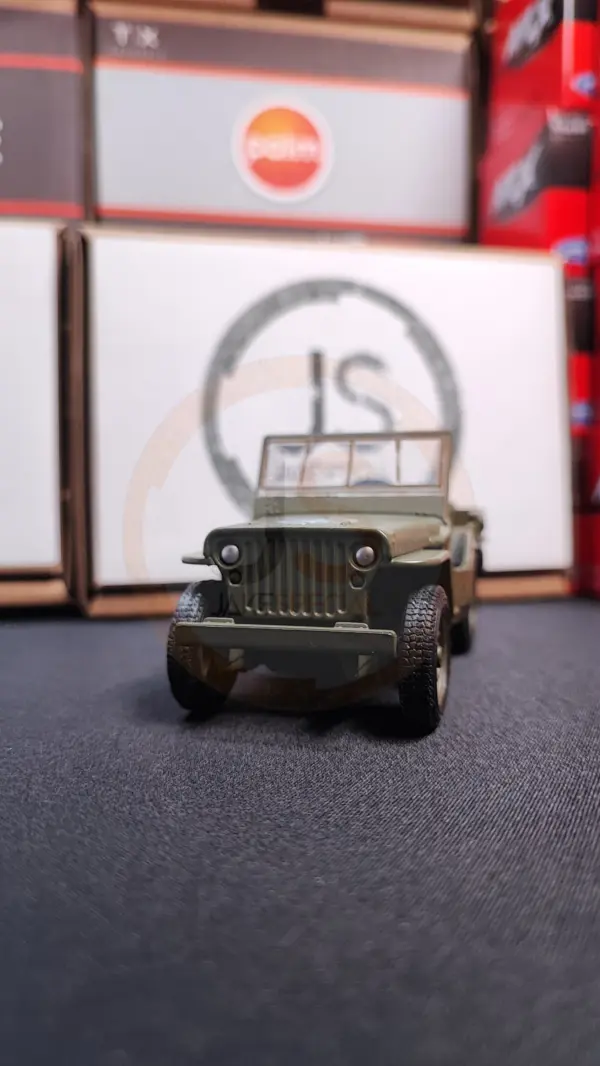 Welly Jeep Willys Scale Model with Rubber Tires - Image 28