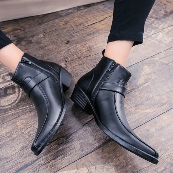Men's Chelsea Boots with Pointed Toe Design - Image 3