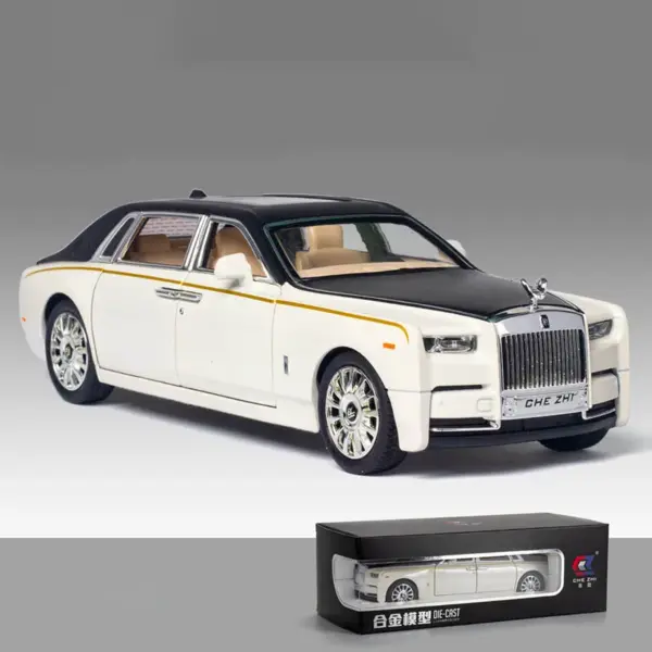 1/24 Diecast Phantom Model Toy Car - Image 8