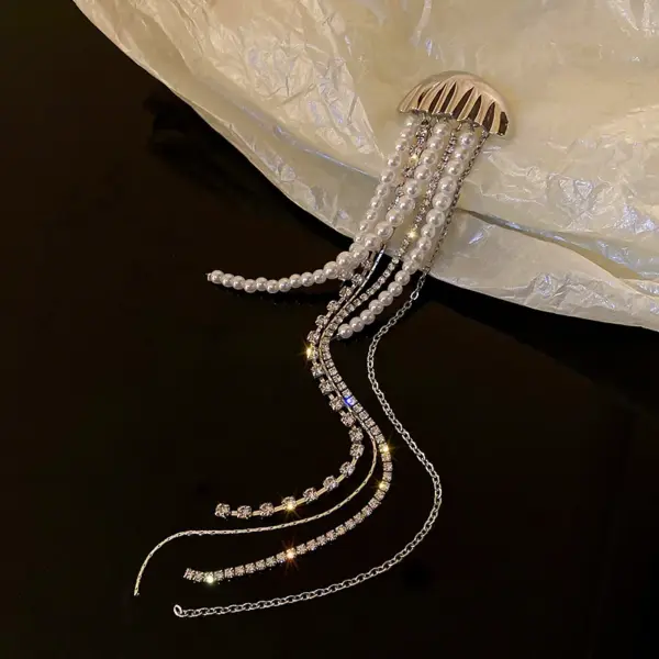 Vintage Crystal Pearl Jellyfish Brooch for Women - Image 2