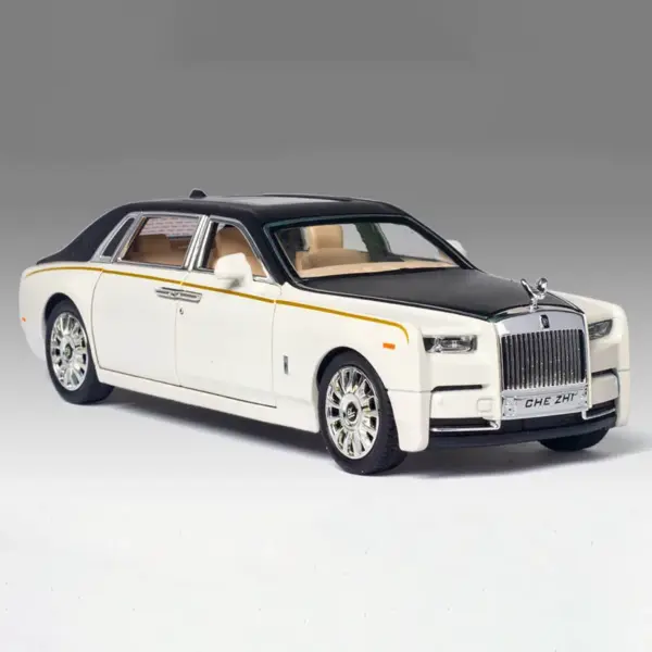 1/24 Diecast Phantom Model Toy Car - Image 10