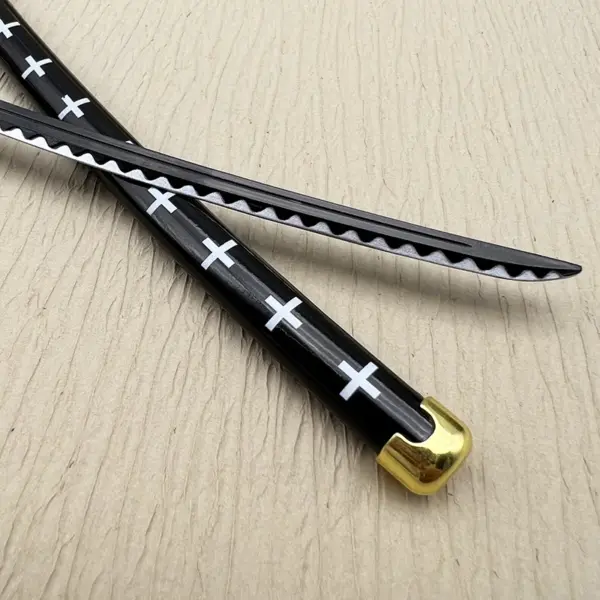 Trafalgar Law Miniature Katana Toy 24cm - Image 4